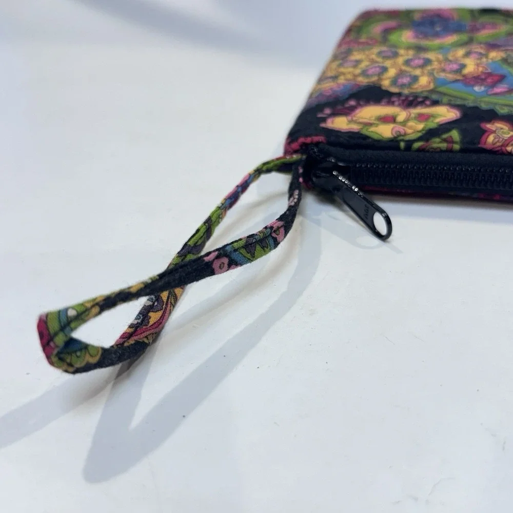 Vera Bradley Wristlet Wallet Quilted Black w Multi Color Paisley Symphony in Hue - Picture 5 of 10